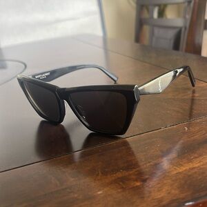 Like New YSL Sunglasses